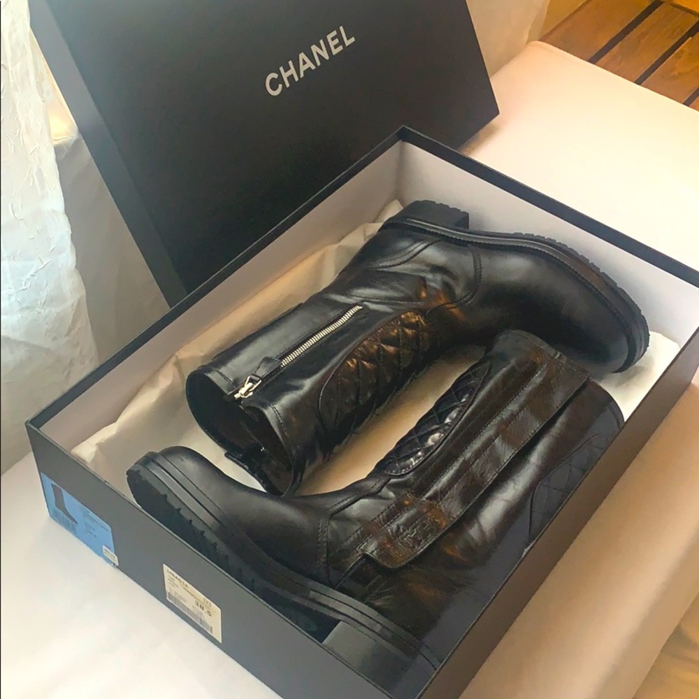 LIMITED Chanel Quilted Black Leather Zip Up Boots